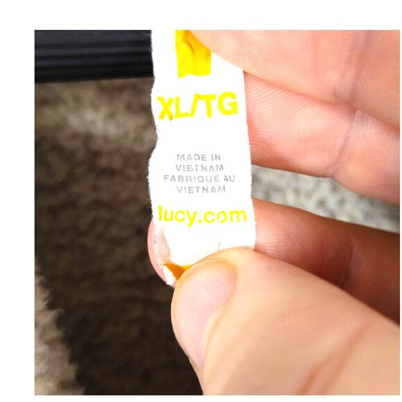 Lucy Women’s Vest Minimalist Athleisure Faux Shearling Gray Asymmetrical Size XL - Picture 8 of 10